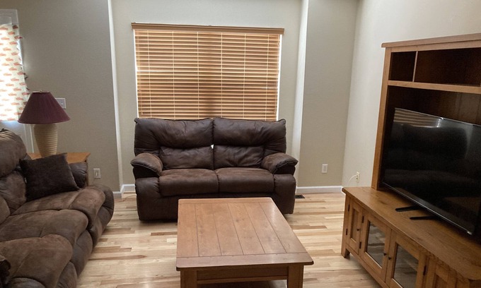 Security-Widefield House | Quite neighborhood in Colorado Springs