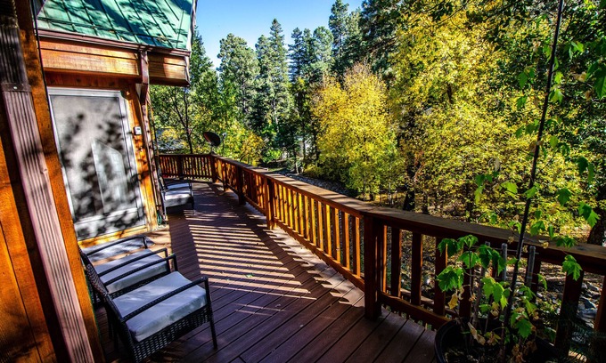 Ruidoso House | Quittin' Time