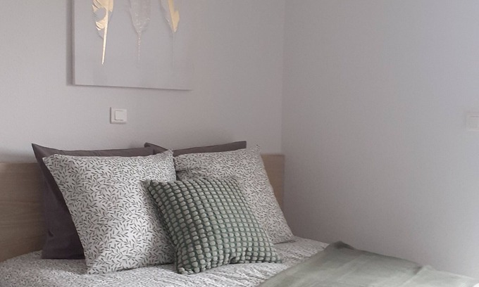 Illzach Apartment | Résidence Calme, Parking Gratuit