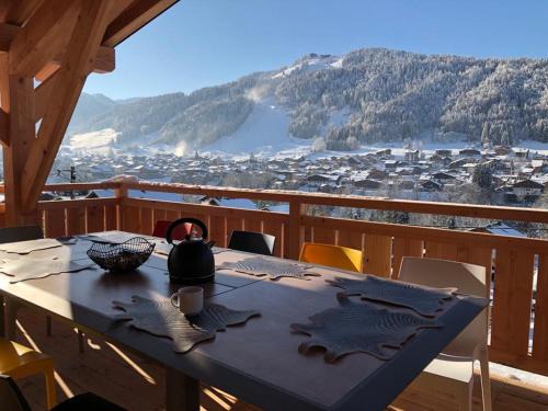 Les Portes du Soleil Apartment | Résidence Julianna , trajets remontées mécaniques , livraison viennoiseries, piscine couverte