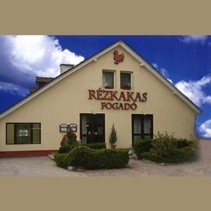 Zirc Bed & Breakfast | Rézkakas Fogadó