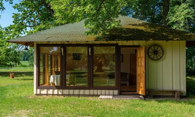 Jaunzemi House | Rūnēnu tējas namiņš