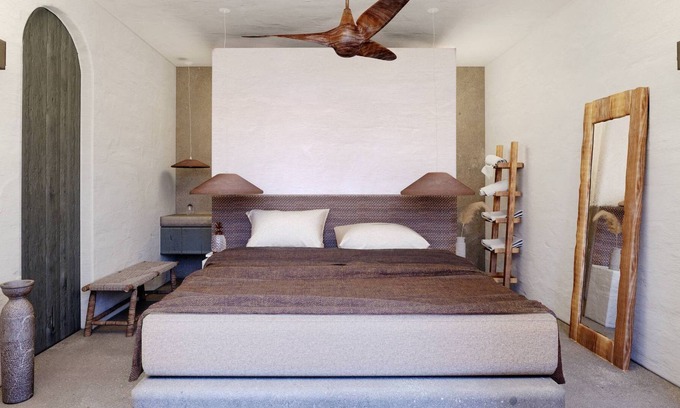 Exo Gialos Villa | R 1487 Two Bedroom Villa with Garden View, Soundproof Windows & House Wine and Fruit Basket upon arr