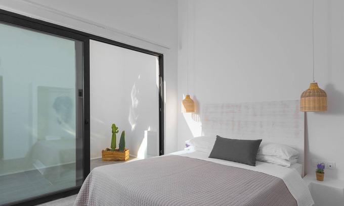 Lahania Villa | R 3103 Villa Femke With Flat Screen TV Indoor Jacuzzi & Private Terrace