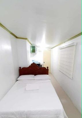 Aurora Apartment | R&G Transient Affordable Studio Apartment, Aurora
