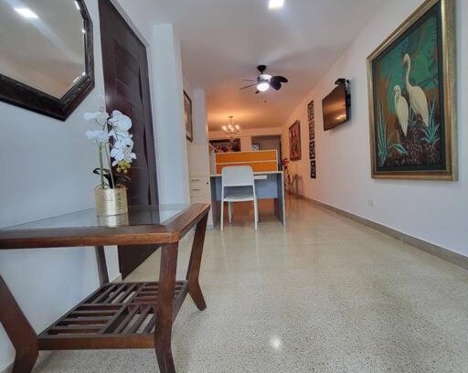 El Cangrejo Apartment | R10 Lindo Apto de 5 recámaras, zona turística.