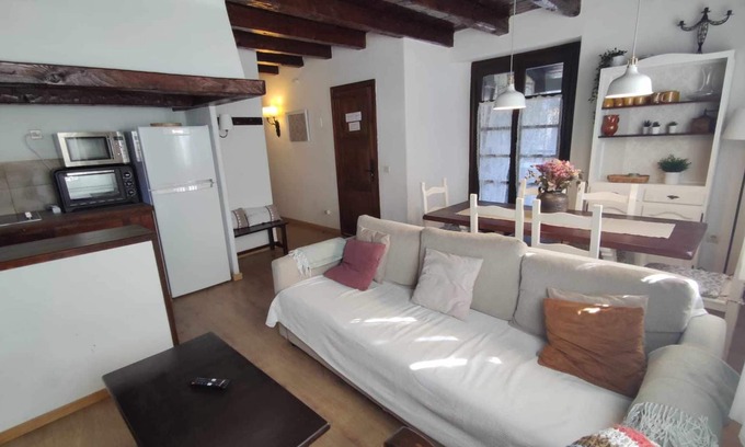 Linsoles Apartment | R1860 Berde Residencial Linsoles