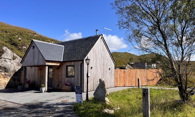 Mallaig House | Raasay Studio Lodge