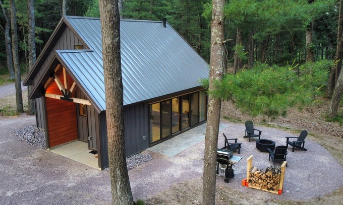 Wisconsin Dells Cabin | Raccoon Cabin @ Orange Tractor Retreat: a new, modern cabin on 40 private acres