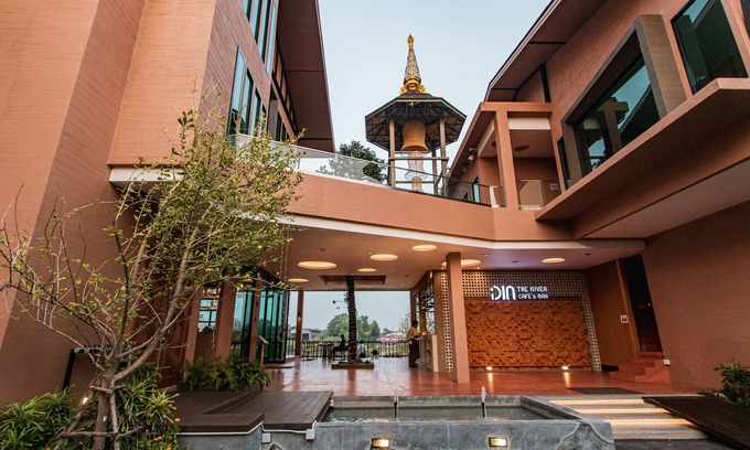 Na Muang Hotel | Rachabhura Hotel