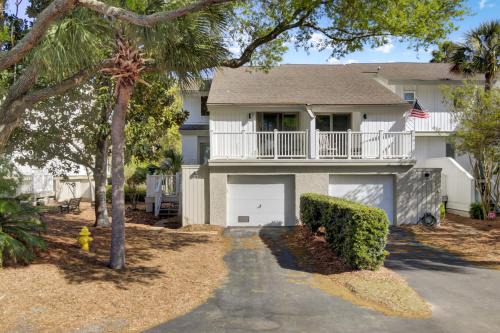 Twin Oaks House | Racquet Club 36 by Wild Dunes, in Resort Core
