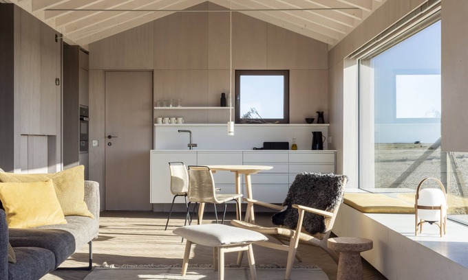 Dungeness House | Radar by Bloom Stays - sleeps 4 on nature reserve