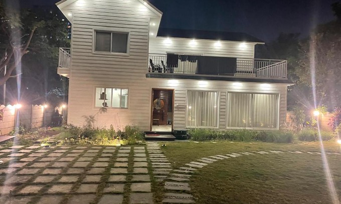 Hadapsar House | Radission Villa