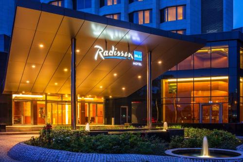 Brazzaville Hotel | Radisson Blu M'Bamou Palace Hotel, Brazzaville
