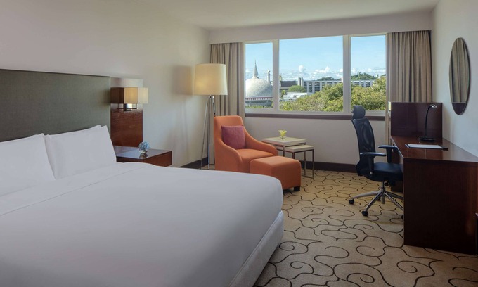 Bandar Seri Begawan Hotel | Radisson Hotel Brunei Darussalam