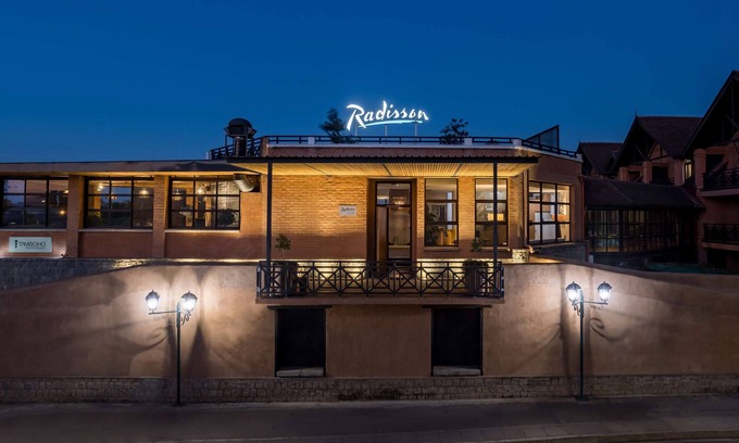 Antananarivo Avaradrano Hotel | Radisson Hotel Tamboho Waterfront Antananarivo