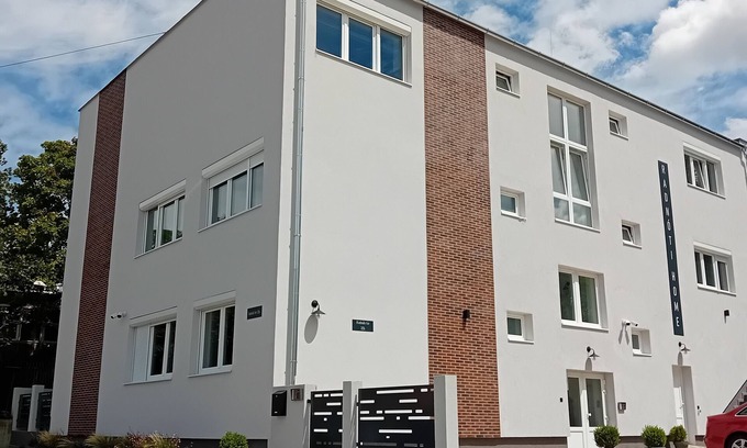 Veszprem Apartment | Radnoti Home
