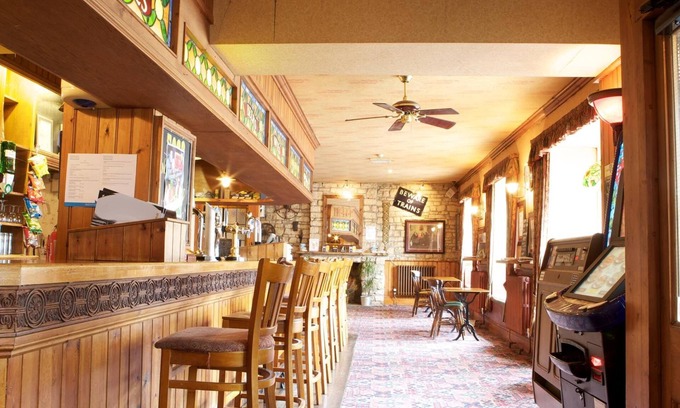 Shoscombe Hotel | Radstock Hotel near Bath
