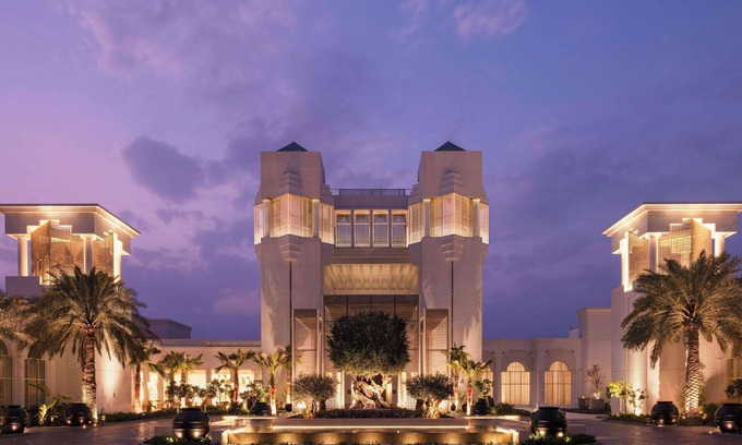 Zallaq Hotel | Raffles Al Areen Palace Bahrain