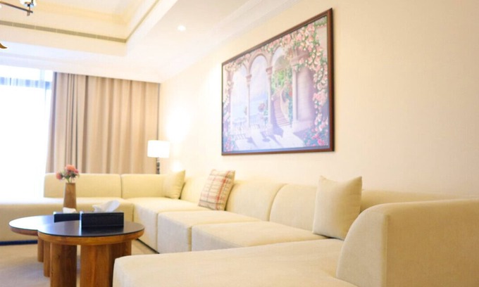 Abu Dhabi City Center Apartment | Raha Corniche Luxury 3BR Retreat