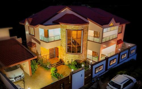 Fern Hill Villa | Rail Ridge Luxury Villa