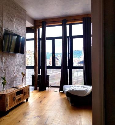 San Francisco Apartment | Railway by Staynnapartments