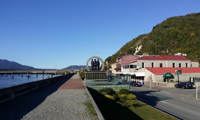 Greymouth Hotel | Railway Hotel Greymouth