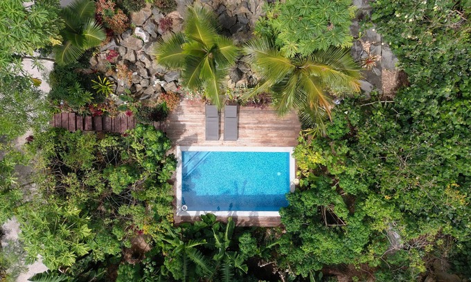 Rarotonga House | Rainbow Villas
