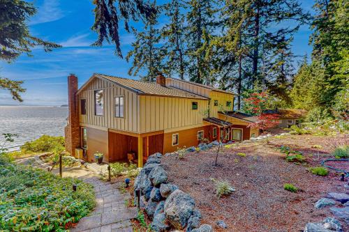 Bainbridge Island House | Rainier View Beach House