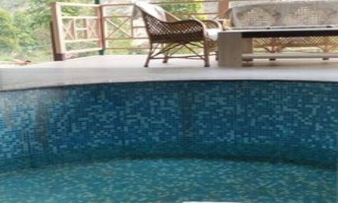 Lansdowne Hotel | Rakatal Rocks Resort