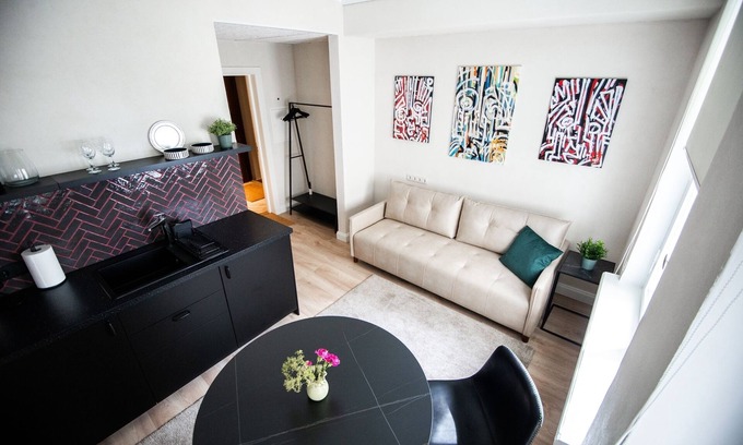 Old Town Apartment | Ralf Sannikov Apartment (3A)