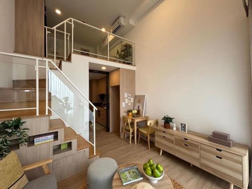 Huai Khwang Apartment | Rama9 Loft Life