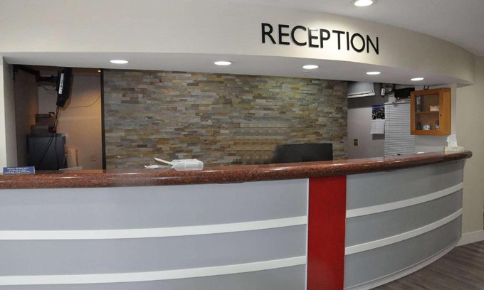 Clearbrook Hotel | Ramada by Wyndham Abbotsford