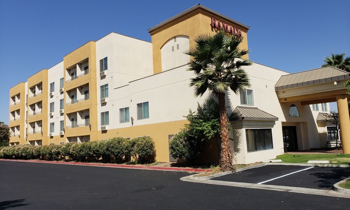 West Park Community Hotel | Ramada by Wyndham Bakersfield North