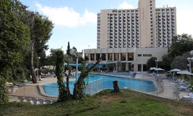 Kiryat HaLeom Condo | Ramada by Wyndham Jerusalem Hotel Private Suites by RedAwning