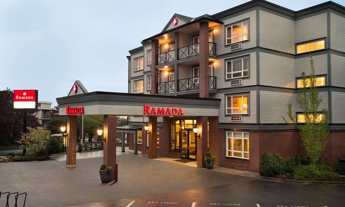 Regional District of Nanaimo Hotel | Ramada by Wyndham Nanaimo