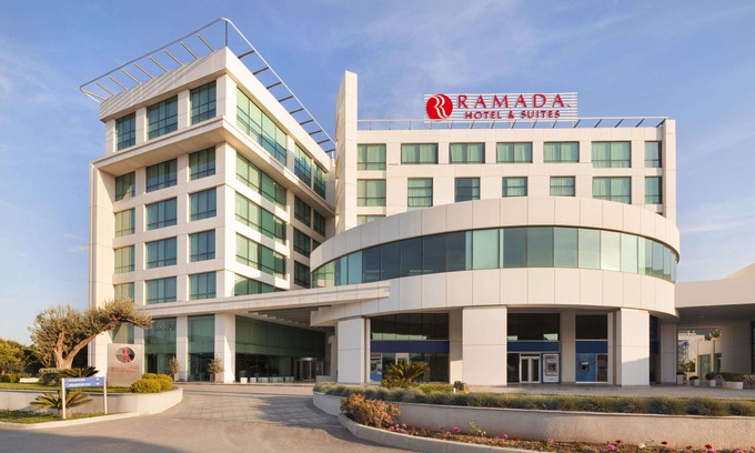 Ulucak Ataturk Hotel | Ramada Hotel & Suites by Wyndham Izmir Kemalpasa