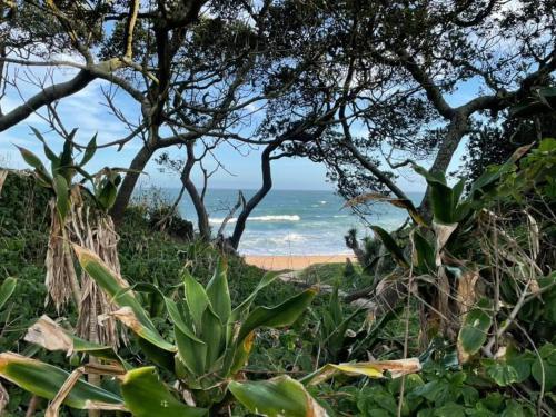 Zinkwazi Beach House | RAMBLiNN