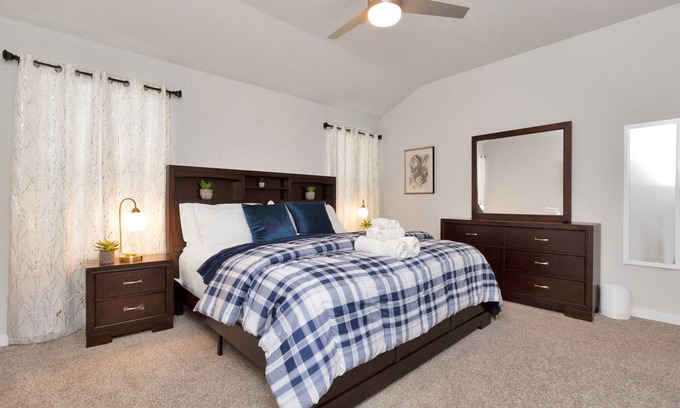 Barker House | Rammies 3 bedroom Home W/Pool Access