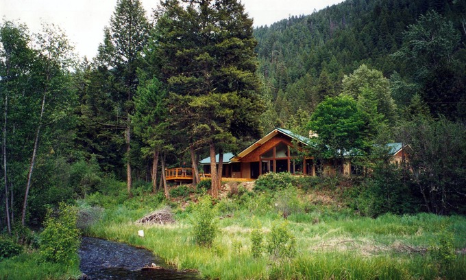 Clinton Cabin | Ranch Creek Ranch - Stunning Home in The Mountains Of Western Montana