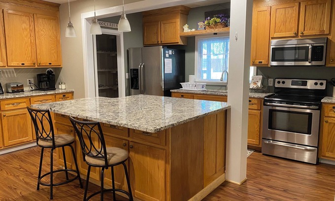 Tallapoosa House | Ranch home close to downtown