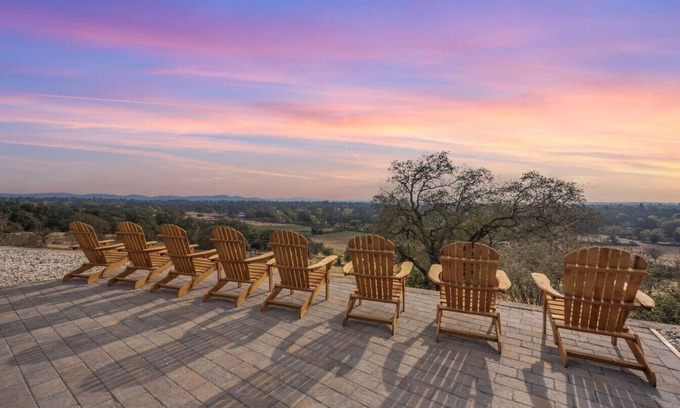 Granite Bay House | Ranch Stay-A 240 acre Working Ranch