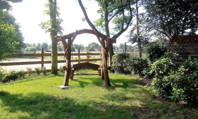 Dietrichsfeld Apartment | Ranchhouse vacation apartment - dogs and horses are welcome