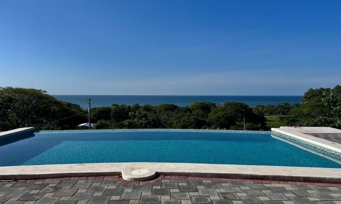 Punta Mango Hotel | Rancho Agua Fría