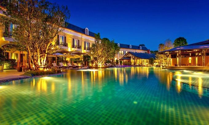 Khanong Phra Resort | Rancho Charnvee Resort & Country Club Khaoyai