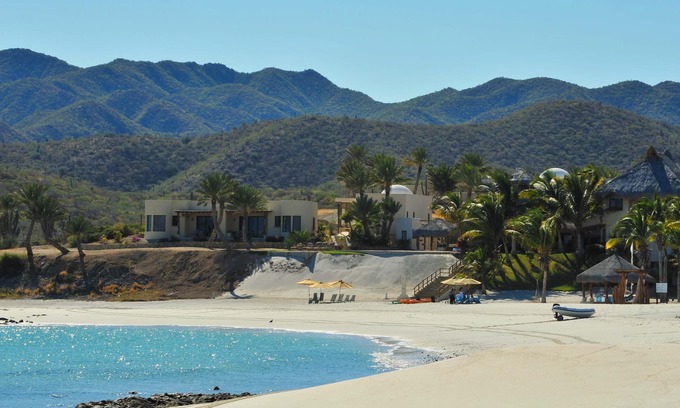 Ensenada Los Muertos Villa | Rancho de Costa: One-of-a-Kind Beachfront Estate on the Bay of Dreams