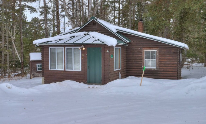 Rangeley House | Rangeley Manor 8 | Shared Water Access to Rangeley Lake