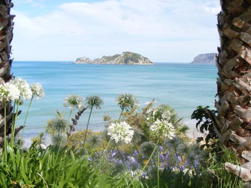 Tokomaru Bay Apartment | Rangimarie Anaura Bay Beachstay
