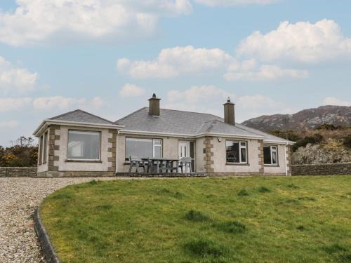 Maghernalaght House | Ranny Roe