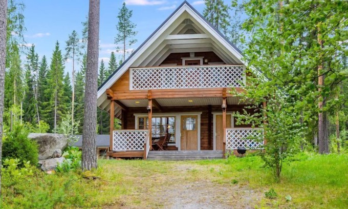 Kylanlahti House | Rantakumpu by Interhome